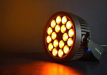 Slimline LED Par Can with 18 x 12W%2 