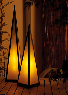 Battery Powered Pyramid Garden Lamp -  