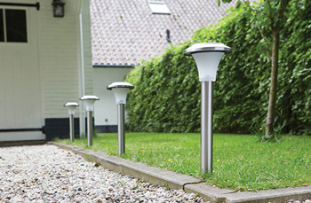 Solar Powered LED Post Light with Dusk 